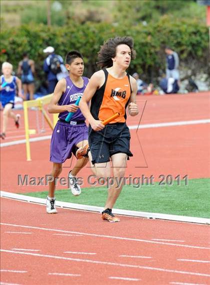 Thumbnail 1 in Santa Barbara Easter Relays (Boys Track Events) photogallery.