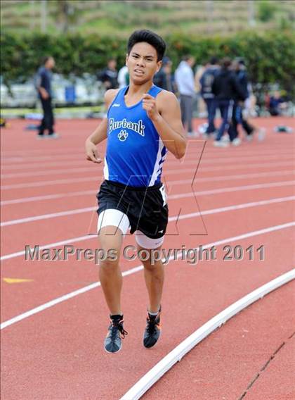 Thumbnail 1 in Santa Barbara Easter Relays (Boys Track Events) photogallery.