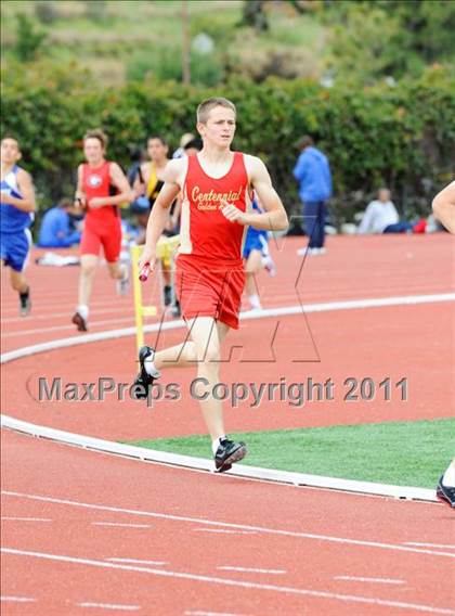 Thumbnail 2 in Santa Barbara Easter Relays (Boys Track Events) photogallery.