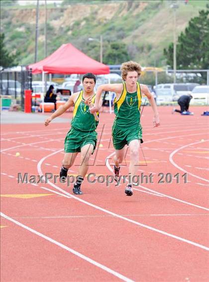 Thumbnail 1 in Santa Barbara Easter Relays (Boys Track Events) photogallery.