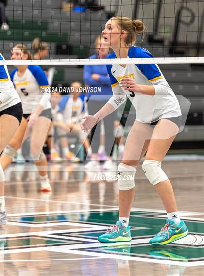 Thumbnail 1 in Rampart @ Fossil Ridge (CHSAA 5A Region 5) photogallery.