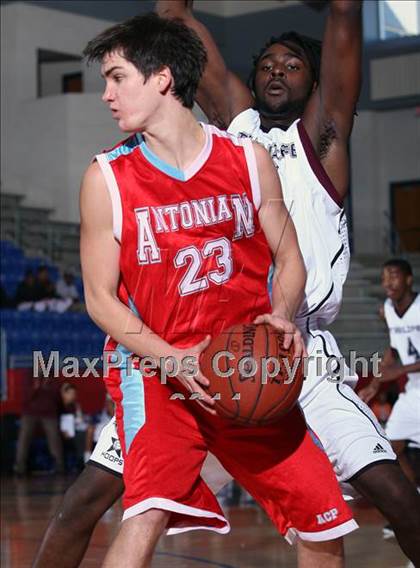 Thumbnail 1 in Christian Life Center vs. Antonian Prep (Metroplex Thanksgiving Hoopfest) photogallery.