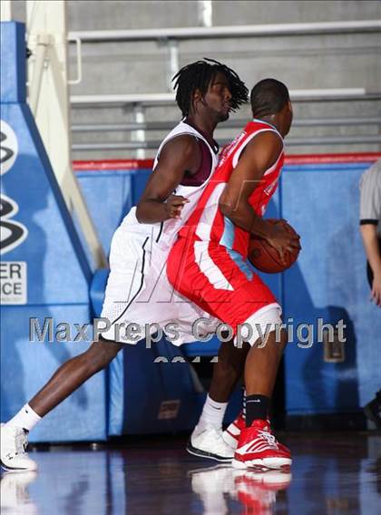 Thumbnail 1 in Christian Life Center vs. Antonian Prep (Metroplex Thanksgiving Hoopfest) photogallery.