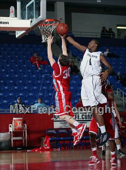 Thumbnail 3 in Christian Life Center vs. Antonian Prep (Metroplex Thanksgiving Hoopfest) photogallery.