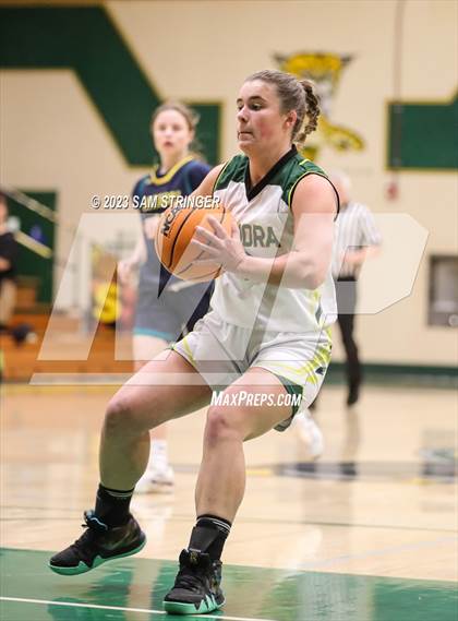 Thumbnail 2 in Gregori @ Sonora photogallery.