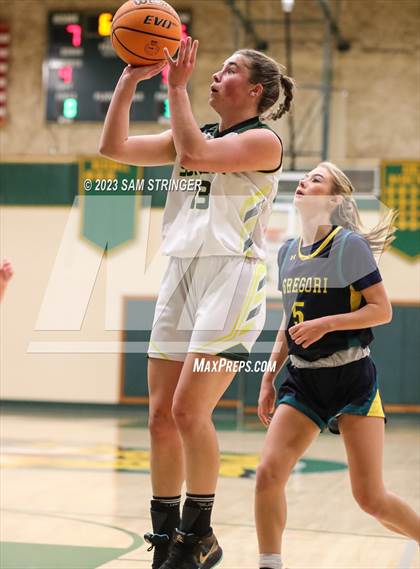 Thumbnail 1 in Gregori @ Sonora photogallery.