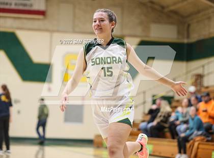 Thumbnail 1 in Gregori @ Sonora photogallery.