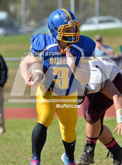 Thumbnail 2 in Gloucester Catholic @ Maple Shade photogallery.