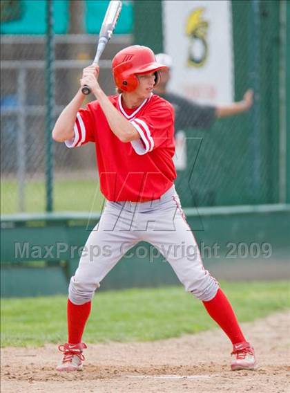 Thumbnail 2 in Ceres vs. Hughson (Windemuth Tournament) photogallery.