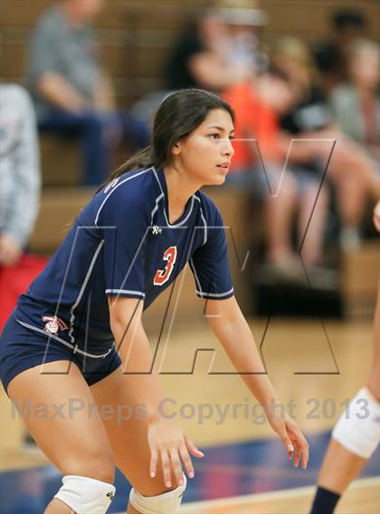 Thumbnail 3 in Centennial vs. Bishop Lynch (Texas Open Tournament) photogallery.
