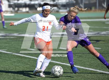 Thumbnail 2 in Boerne vs United  (Southwest ISD Tournament) photogallery.