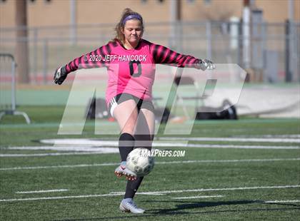 Thumbnail 3 in Boerne vs United  (Southwest ISD Tournament) photogallery.