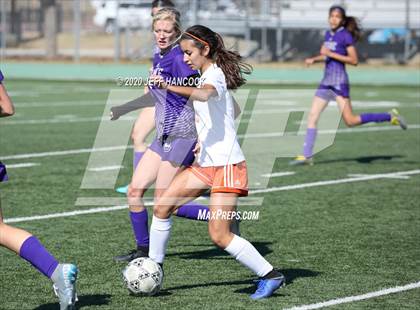Thumbnail 2 in Boerne vs United  (Southwest ISD Tournament) photogallery.