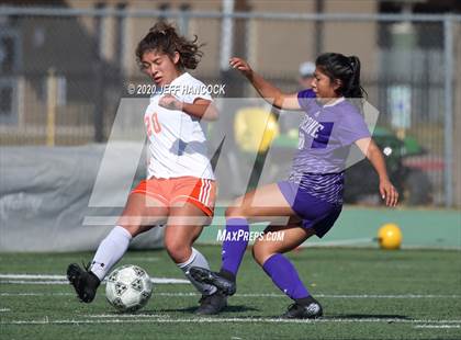 Thumbnail 2 in Boerne vs United  (Southwest ISD Tournament) photogallery.
