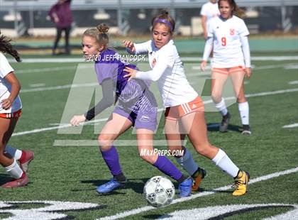 Thumbnail 1 in Boerne vs United  (Southwest ISD Tournament) photogallery.