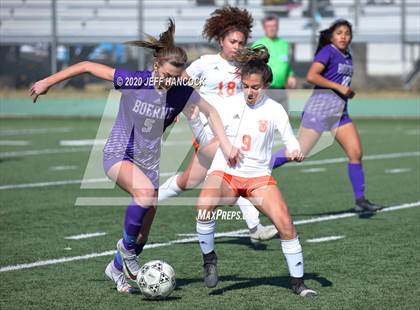 Thumbnail 2 in Boerne vs United  (Southwest ISD Tournament) photogallery.