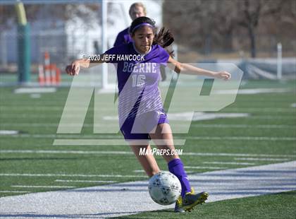 Thumbnail 3 in Boerne vs United  (Southwest ISD Tournament) photogallery.