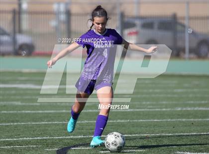 Thumbnail 3 in Boerne vs United  (Southwest ISD Tournament) photogallery.