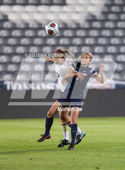 Thumbnail 2 in Jefferson Academy vs Kent Denver (CHSAA 3A Final) photogallery.