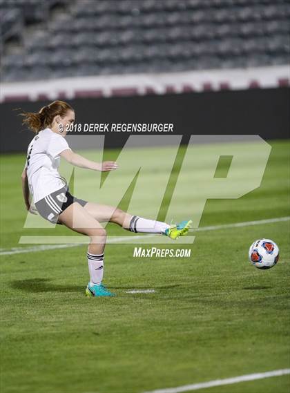 Thumbnail 2 in Jefferson Academy vs Kent Denver (CHSAA 3A Final) photogallery.