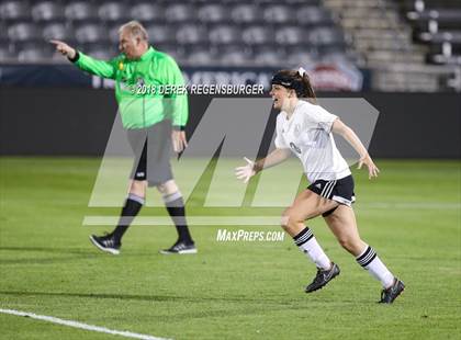 Thumbnail 3 in Jefferson Academy vs Kent Denver (CHSAA 3A Final) photogallery.