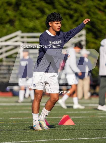 Thumbnail 3 in Huntington vs Smithtown West (Section XI Class AA Final) photogallery.