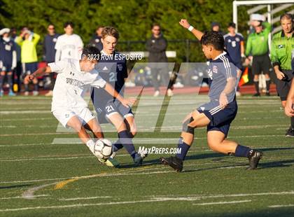 Thumbnail 3 in Huntington vs Smithtown West (Section XI Class AA Final) photogallery.