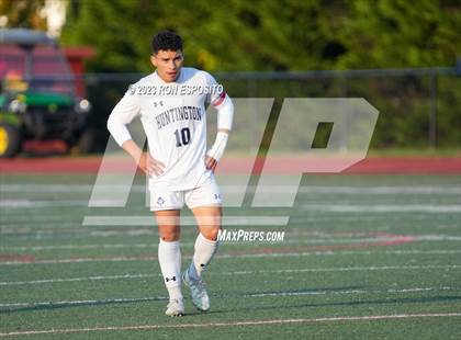 Thumbnail 2 in Huntington vs Smithtown West (Section XI Class AA Final) photogallery.