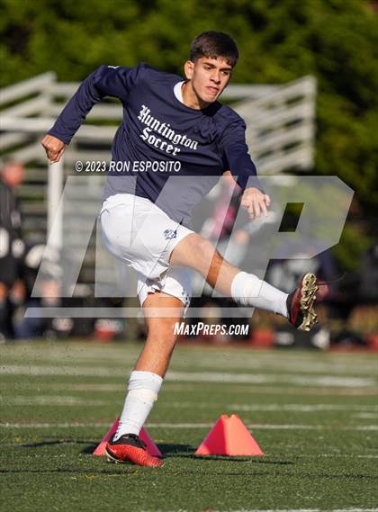 Thumbnail 1 in Huntington vs Smithtown West (Section XI Class AA Final) photogallery.