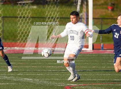 Thumbnail 1 in Huntington vs Smithtown West (Section XI Class AA Final) photogallery.