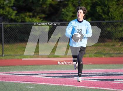 Thumbnail 1 in Huntington vs Smithtown West (Section XI Class AA Final) photogallery.