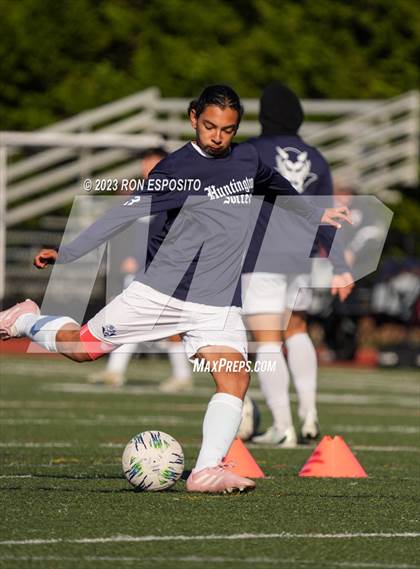 Thumbnail 2 in Huntington vs Smithtown West (Section XI Class AA Final) photogallery.