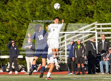 Thumbnail 2 in Huntington vs Smithtown West (Section XI Class AA Final) photogallery.