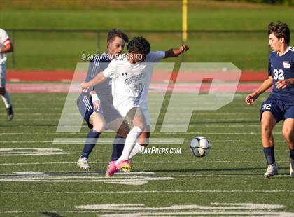 Thumbnail 1 in Huntington vs Smithtown West (Section XI Class AA Final) photogallery.