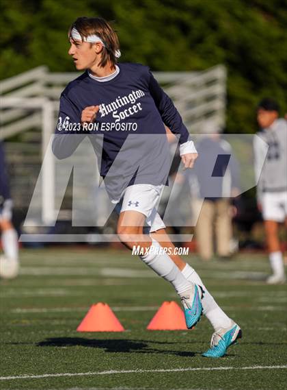 Thumbnail 3 in Huntington vs Smithtown West (Section XI Class AA Final) photogallery.