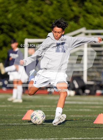 Thumbnail 3 in Huntington vs Smithtown West (Section XI Class AA Final) photogallery.