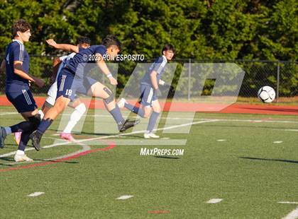 Thumbnail 2 in Huntington vs Smithtown West (Section XI Class AA Final) photogallery.