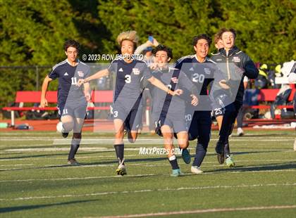 Thumbnail 3 in Huntington vs Smithtown West (Section XI Class AA Final) photogallery.