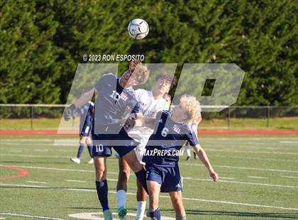 Thumbnail 3 in Huntington vs Smithtown West (Section XI Class AA Final) photogallery.