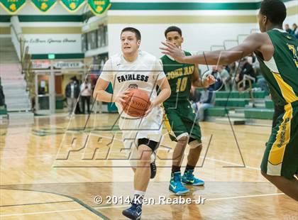 Thumbnail 3 in Fairless vs. John Hay (LeBron James Classic) photogallery.