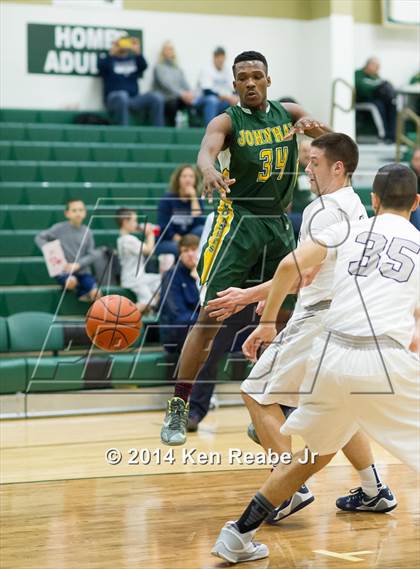 Thumbnail 3 in Fairless vs. John Hay (LeBron James Classic) photogallery.