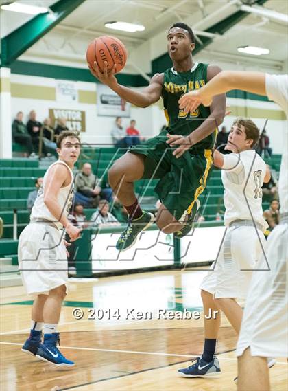 Thumbnail 2 in Fairless vs. John Hay (LeBron James Classic) photogallery.