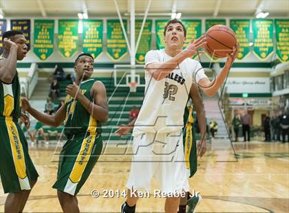 Thumbnail 1 in Fairless vs. John Hay (LeBron James Classic) photogallery.
