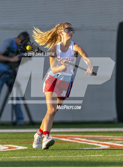 Thumbnail 2 in University School of Milwaukee vs Arrowhead Red (WLF Final) photogallery.