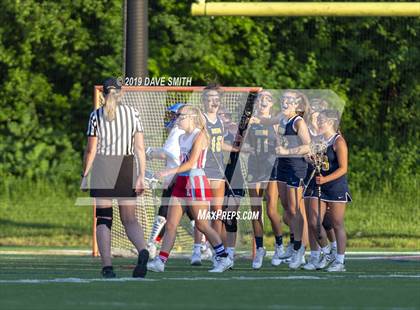 Thumbnail 2 in University School of Milwaukee vs Arrowhead Red (WLF Final) photogallery.