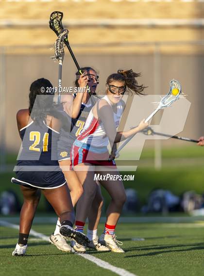 Thumbnail 1 in University School of Milwaukee vs Arrowhead Red (WLF Final) photogallery.
