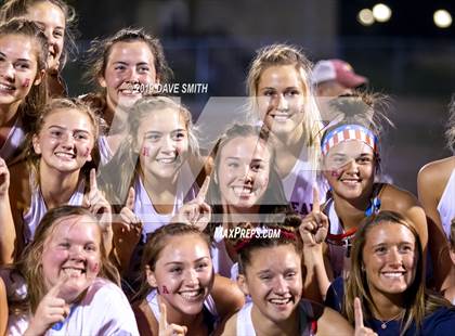 Thumbnail 2 in University School of Milwaukee vs Arrowhead Red (WLF Final) photogallery.