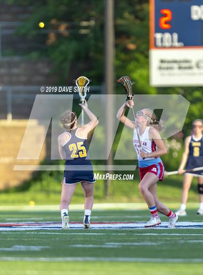 Thumbnail 2 in University School of Milwaukee vs Arrowhead Red (WLF Final) photogallery.