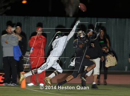 Thumbnail 3 in Poly vs Narbonne  photogallery.