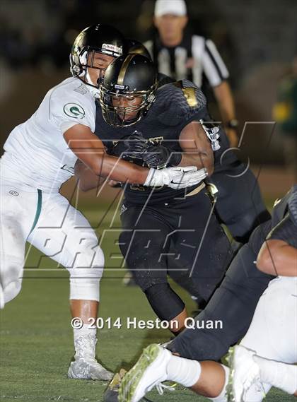 Thumbnail 2 in Poly vs Narbonne  photogallery.